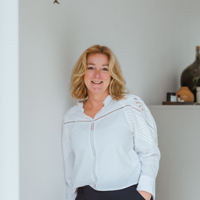 Kitaku - Corina van der Hout