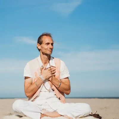 Bliss Life - Work / Raymond Vijverberg