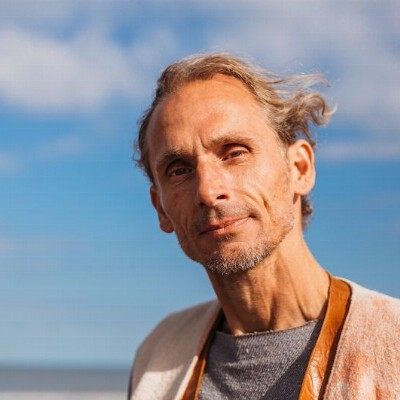 Bliss Life - Work / Raymond Vijverberg